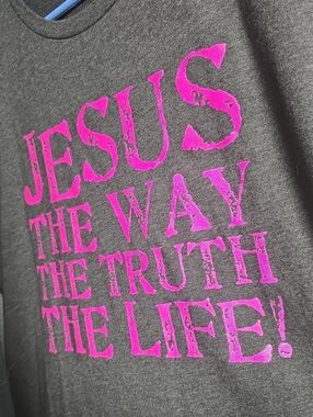 Kids Faith Graphic Tee - Dark Gray with Pink Print